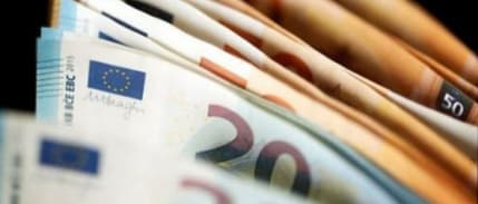 Euro Bölgesi'nde özel sektör faaliyetlerinde ılımlı büyüme