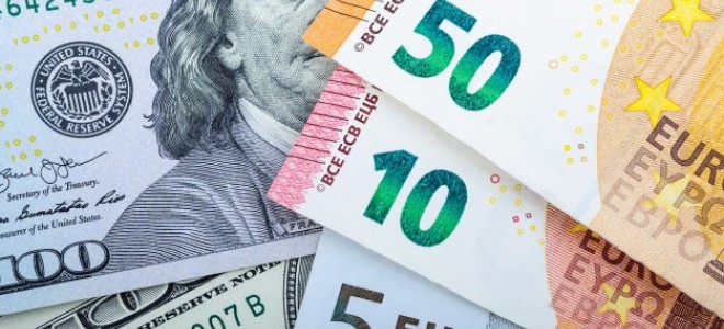 Euro/dolar paritesi 20 yılın en düşük seviyesinde