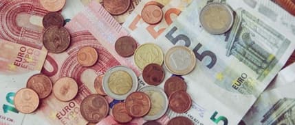 Euro/dolar paritesi yeniden 1 seviyesinin altında
