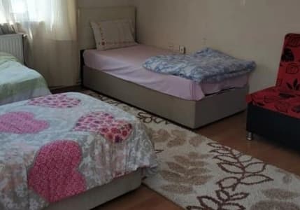 Ev sahipleri kira tedbirlerini "kaçak pansiyon" ile deldi