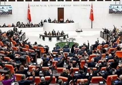 EYT düzenlemesi, AKP milletvekillerinin imzasına açıldı