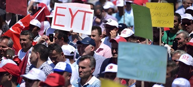 EYT’liler gözünü Meclis’e çevirdi