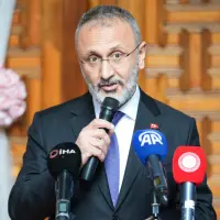 Eyüpsultan Belediye Başkanı Mithat Bülent Özmen gözaltına alındı