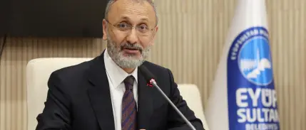 Eyüpsultan Belediye Başkanı Özmen'den transfer iddialarına yanıt