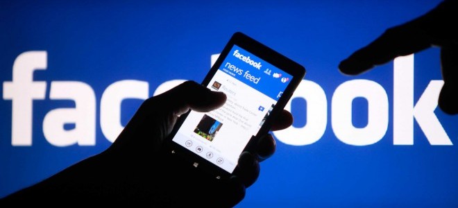 Facebook 1.5 milyon kullanıcının mail adresini 