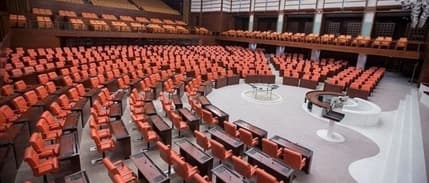 Fahiş fiyat ve stokçulukla mücadele teklifinin ilk 3 maddesi kabul edildi