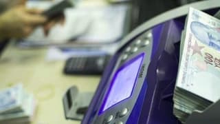 Faizsiz kredi yarışı kızıştı: Hangi banka müşterilerine ne sunuyor?