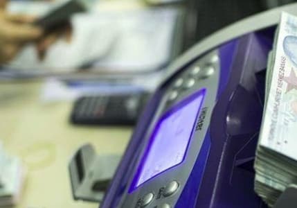 Faizsiz kredi yarışı kızıştı: Hangi banka müşterilerine ne sunuyor?