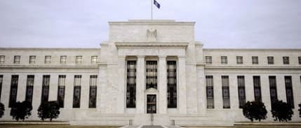 Fed 4 büyük bankanın olası iflas planlarını zayıf buldu