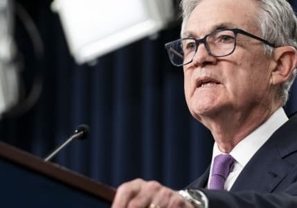 Fed Başkanı Powell'dan faiz mesajı