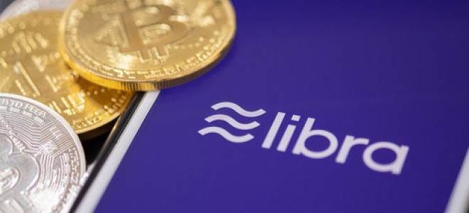 Fed/Powell: Libra mücadele etmesi zorlu riskler oluşturuyor