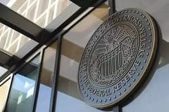 Fed rezerv dengesini korumak için hazine bonosu alımlarına başladı