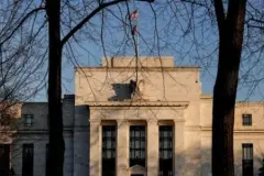 Fed tutanakları: Enflasyon düşmezse faiz artışları gerekebilir