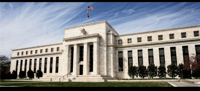 Fed tutanakları, faiz artışının beklenenden erken olabileceğinin sinyalini verdi