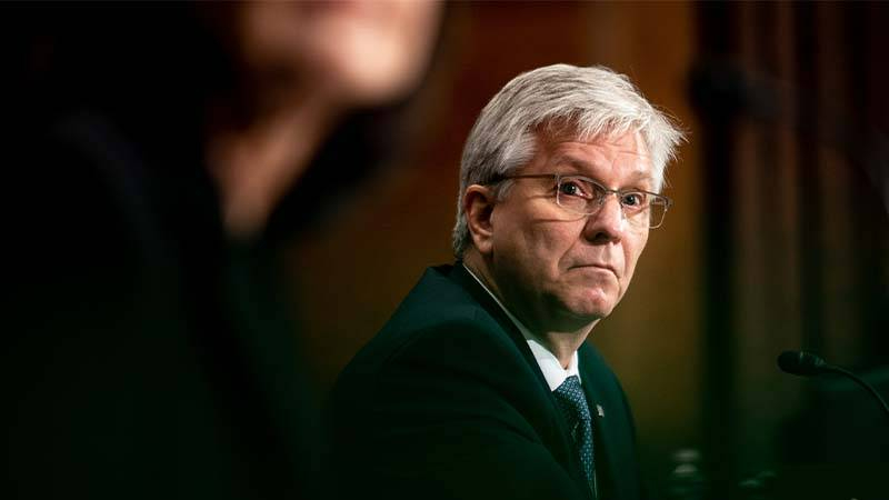 Fed üyesi Waller: Akaryakıt fiyatları kalıcı enflasyon yaratmaz