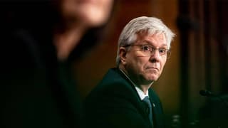 Fed üyesi Waller: Akaryakıt fiyatları kalıcı enflasyon yaratmaz