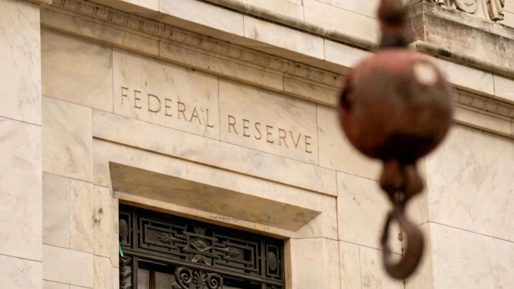 Fed yetkilisinden enflasyon ve faiz mesajı
