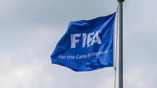 FIFA'dan 4 Türk kulübüne transfer yasağı