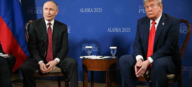 Financial Times: Trump ve Putin'in Budapeşte zirvesi iptal edildi