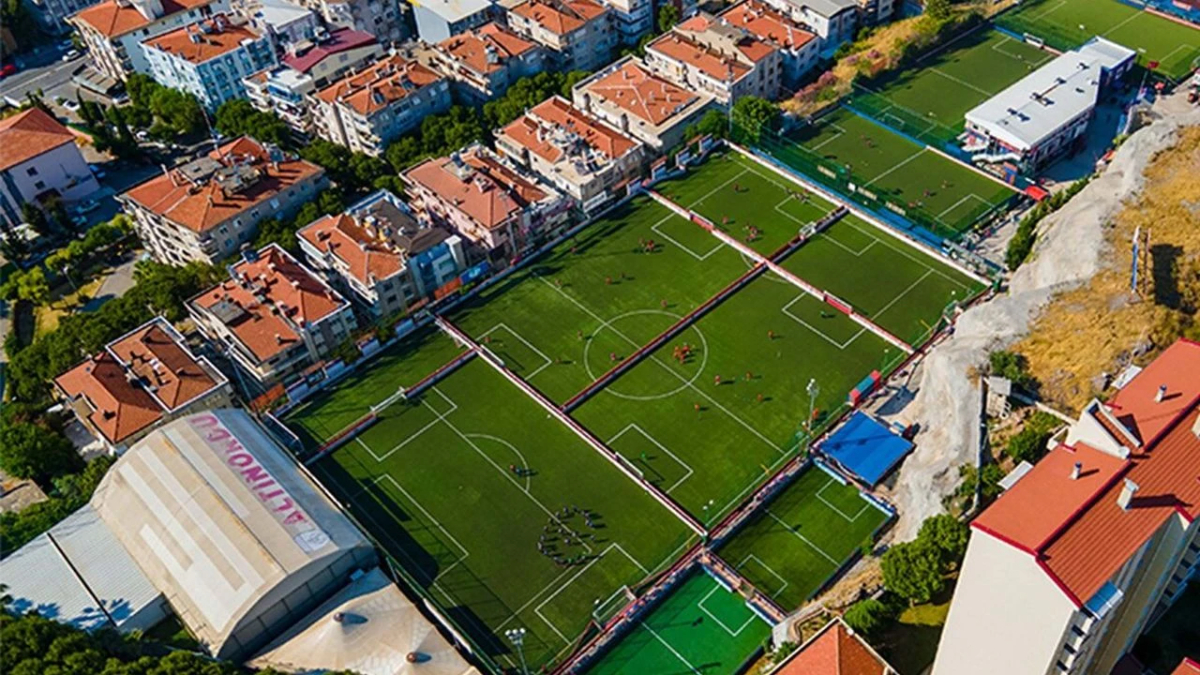 Finansal çıkmaz sonrası tarihi karar: Altınordu 2. Lig'den çekildi