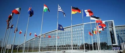 Finlandiya 31. üye ülke olarak NATO'ya katıldı