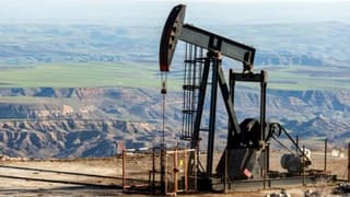 Fitch 2025 yılına ilişkin petrol fiyat tahminini açıkladı