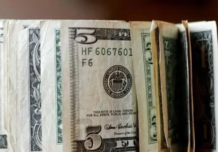 Fitch, dolar/TL’de 2026 ve 2027 sonu tahminini açıkladı