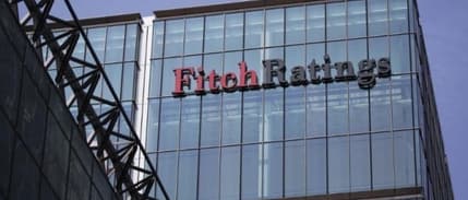 Fitch: Fonlama maliyeti Türk banka marjlarını baskılıyor