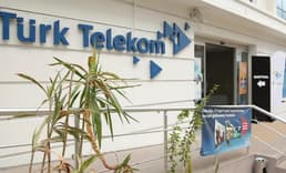 Fitch, Türk Telekom’un kredi notunu yükseltti