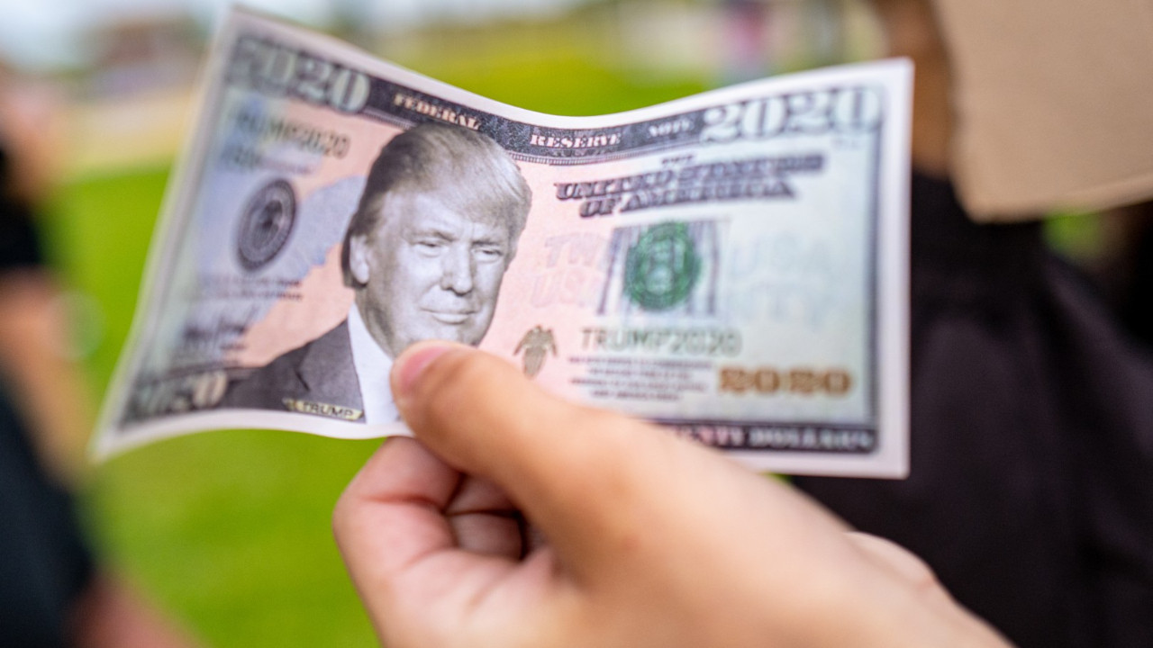 Fon yöneticilerinin dolara güveni son 10 yılın dibinde