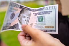 Fon yöneticilerinin dolara güveni son 10 yılın dibinde