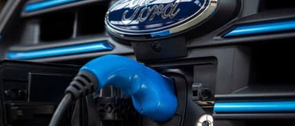 Ford ile Tesla’dan elektrikli araçlara yönelik yeni anlaşma