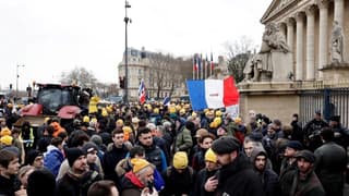 Fransa'da mazot fiyatları artınca çiftçiye destek geldi