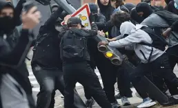 Fransa'daki öğrenci eylemleri Belçika'ya sıçradı
