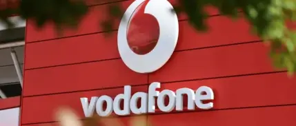 Fransız milyarder Niel, Vodafone'un en büyük hissedarı oluyor