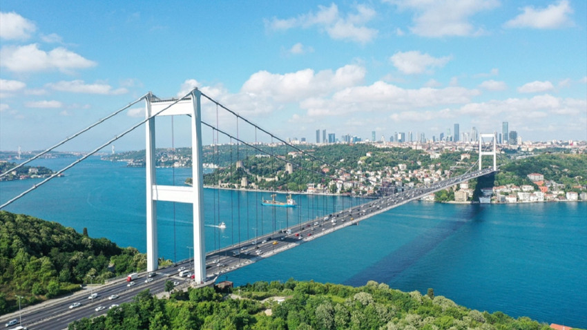 Fransız otoyol işletmecisi Egis, köprüler için masaya oturdu
