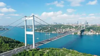 Fransız otoyol işletmecisi Egis, köprüler için masaya oturdu