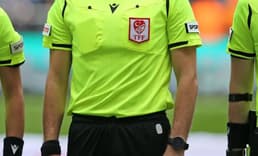 Futbolda bahis operasyonu: 17 hakem ve bir Süper Lig kulübü başkanı gözaltına alındı