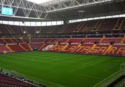 Galatasaray, 10 milyon dolarlık sponsorluk anlaşması imzaladı