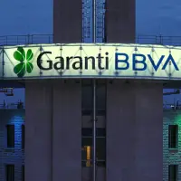 Garanti BBVA duyurdu: Maslak Şubesi su baskını nedeniyle geçici olarak kapandı