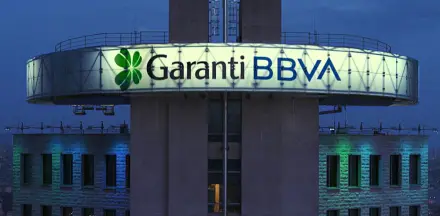 Garanti BBVA duyurdu: Maslak Şubesi su baskını nedeniyle geçici olarak kapandı