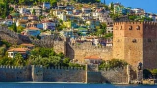 Amsterdam-Alanya direkt uçuşları artık haftada üç gün