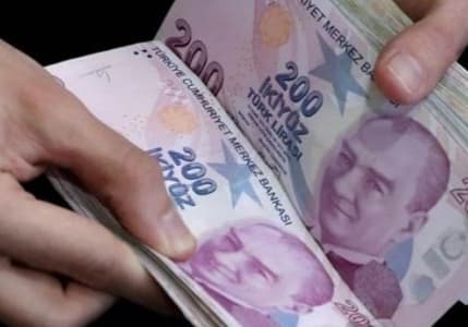 Gecelik faiz yeniden politika faizinin üzerinde