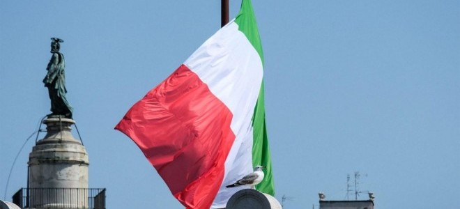 Giorgetti: Enerji krizi ve resesyon mali politikayı engelliyor