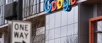 Google'ın ana kuruluşu Alphabet'in geliri dördüncü çeyrekte yüzde 23,5 arttı 