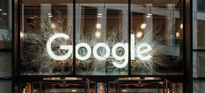 Google kullanıcıları gizlice dinlediği iddiası için 68 milyon dolar ödeyecek