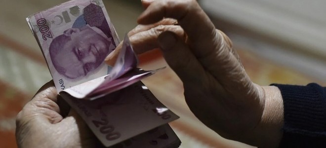 Gözler en düşük emekli aylığında