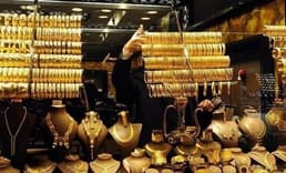 Gram altında Kapalı Çarşı ve tabela kuru makası üç haneye çıktı