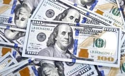Grup toplantılarının etkisiyle dolar sıçradı