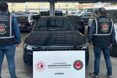 Gümrük operasyonunda 600 milyon liralık 65 lüks araç ele geçirildi